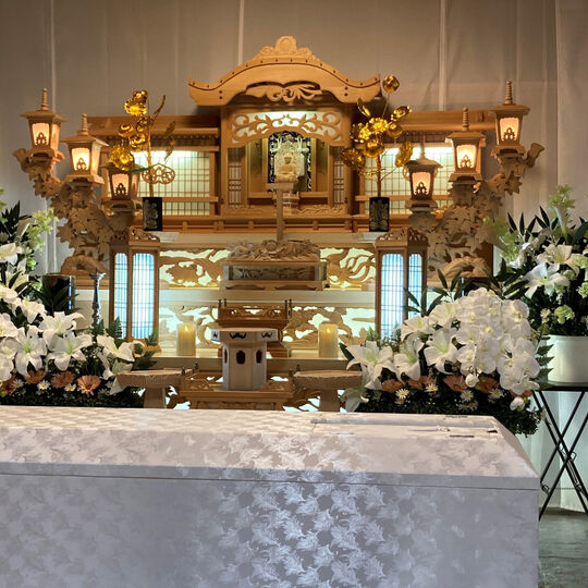  祭壇